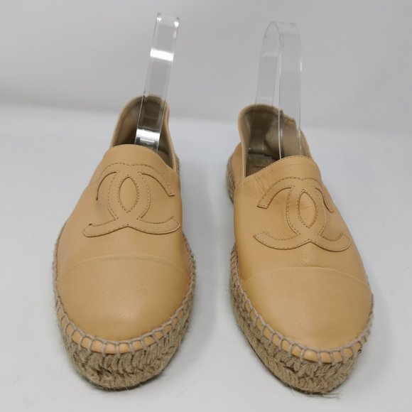 CHANEL Camel Nude Lambskin Espadrilles Logo Cap Toe Double Stack Flats - Picture 2 of 11